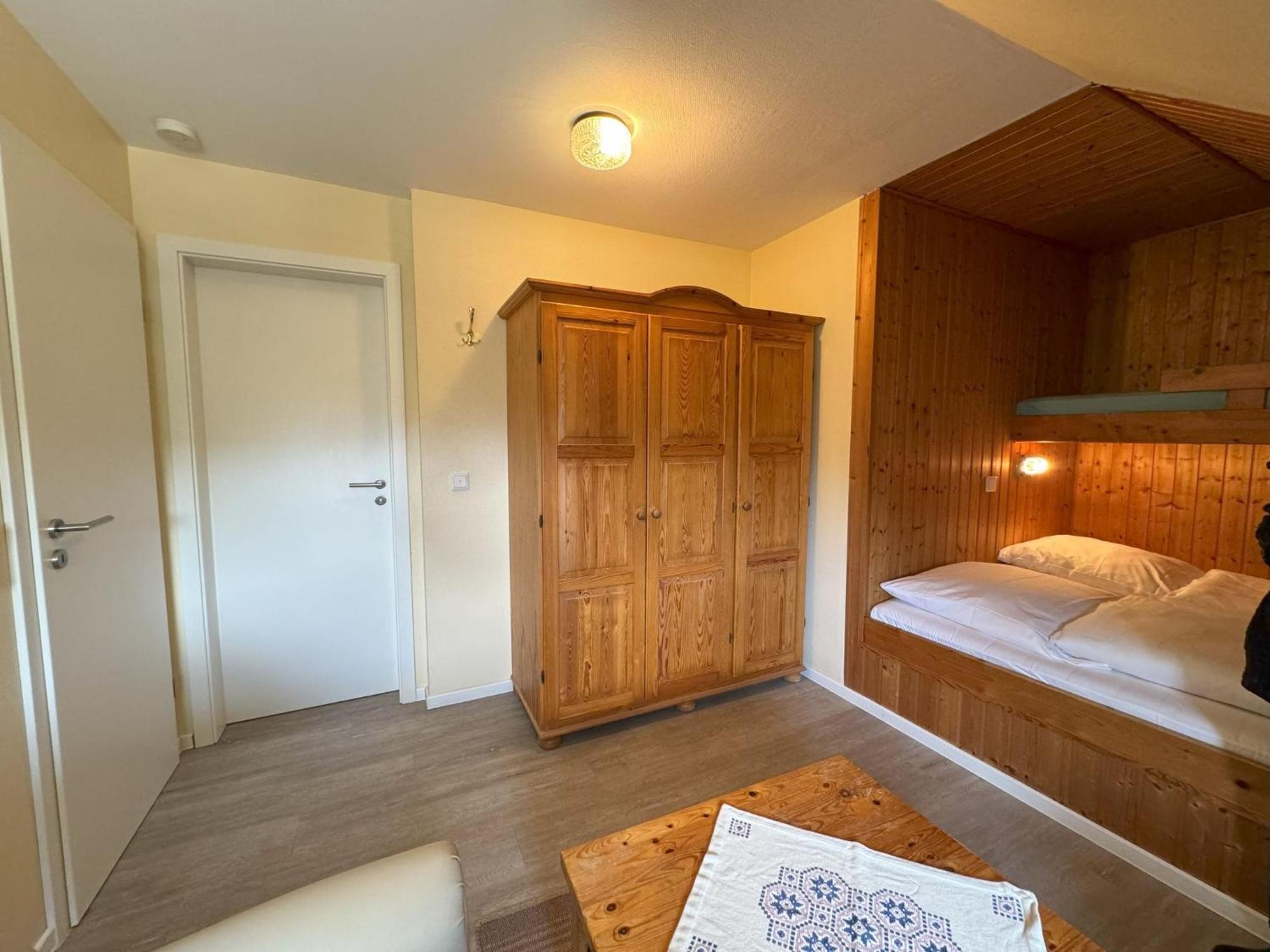Reiterhof Wollesen Hotell Süderlügum Exteriör bild